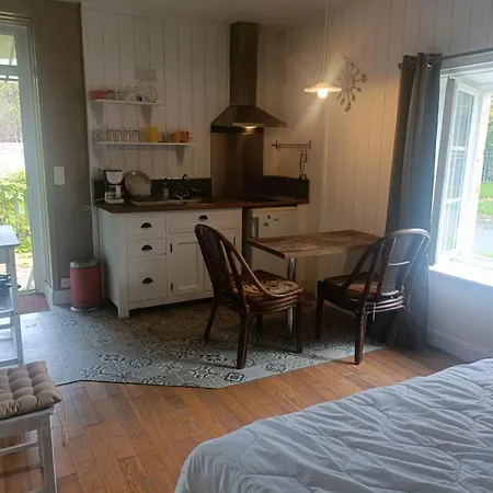 펜션 La Ferme De Fossillon